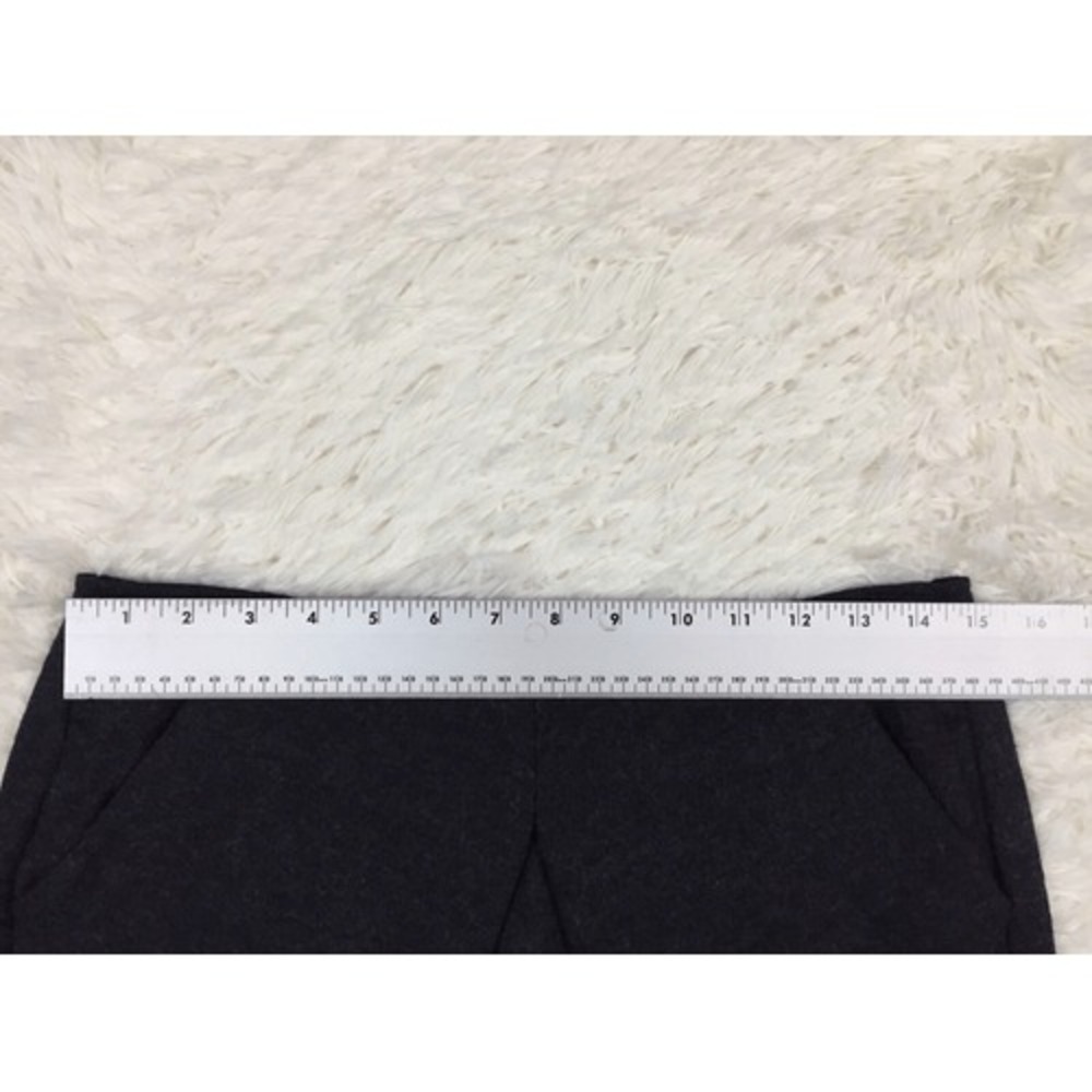 CAbi Charcoal Grey Andy's‎ Mini Skirt Wool Blend Side Pockets Size 4 - Picture 4 of 7